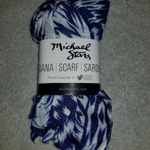 ❄HAPPY HOLIDAYS SALE❄Scarf